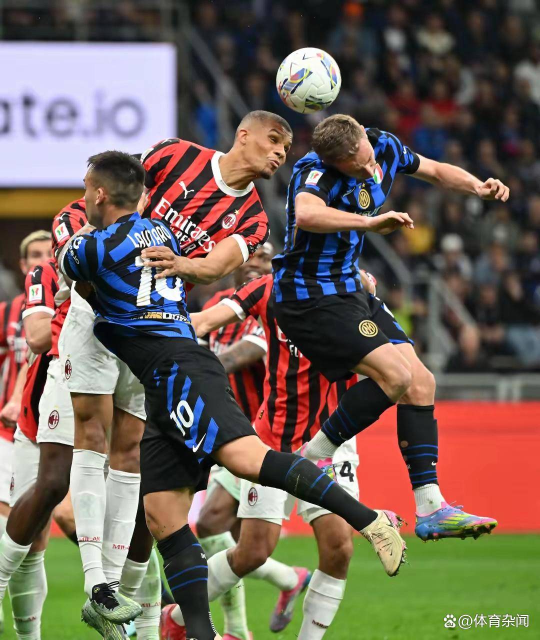 九博平台 -赛前斯图加特备战意大利杯，临场应变细节曝光，更衣室稳定，数据趋势出现新变化的简单介绍