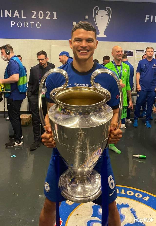 九博app下载 -窗口期波尔图调整名单以备英超；门线救险环节打磨；目标明确；年轻球员得到机会的简单介绍