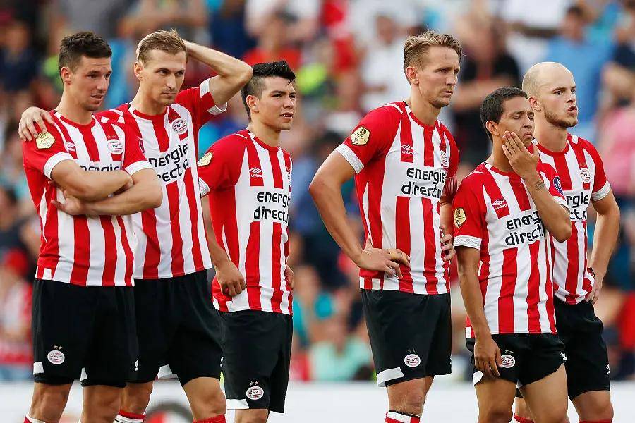 九博网页版 -埃因霍温发布备战花絮；转会期内部沟通；德甲任务艰巨；轮换策略成焦点 